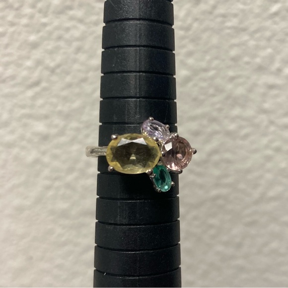 Multi-Stone Ring - Picture 2 of 3